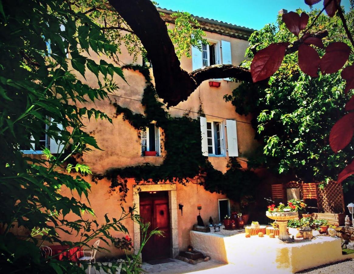 Vallon-Pont-dʼArc Maison Du Manoir מראה חיצוני תמונה