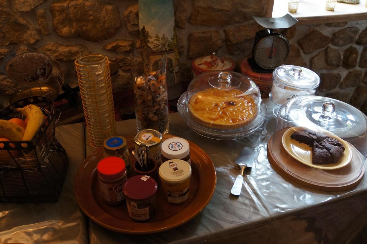 Vallon-Pont-dʼArc Maison Du Manoir מראה חיצוני תמונה