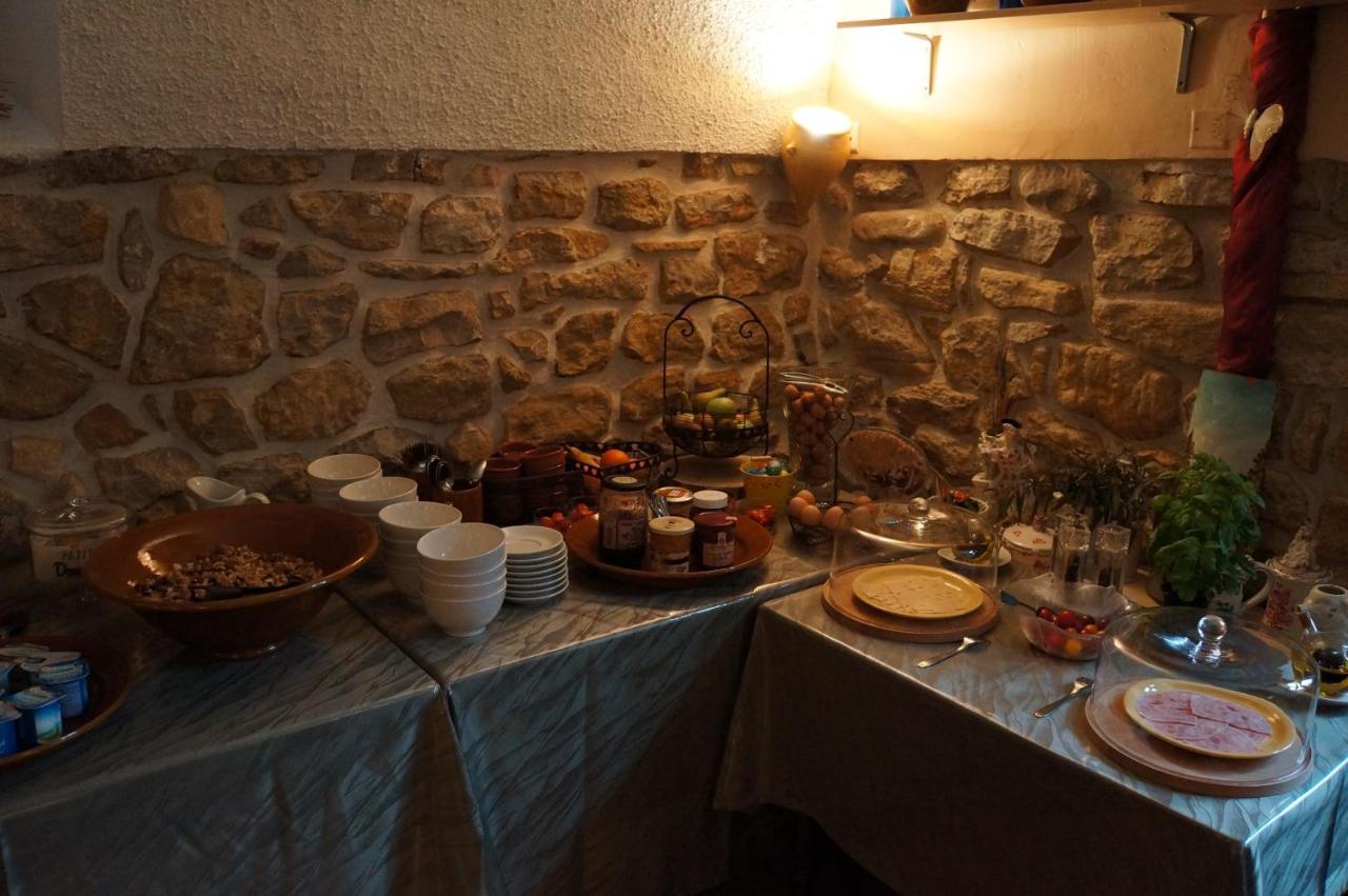 Vallon-Pont-dʼArc Maison Du Manoir מראה חיצוני תמונה