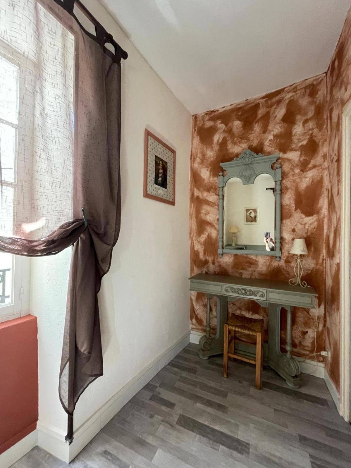 Vallon-Pont-dʼArc Maison Du Manoir מראה חיצוני תמונה