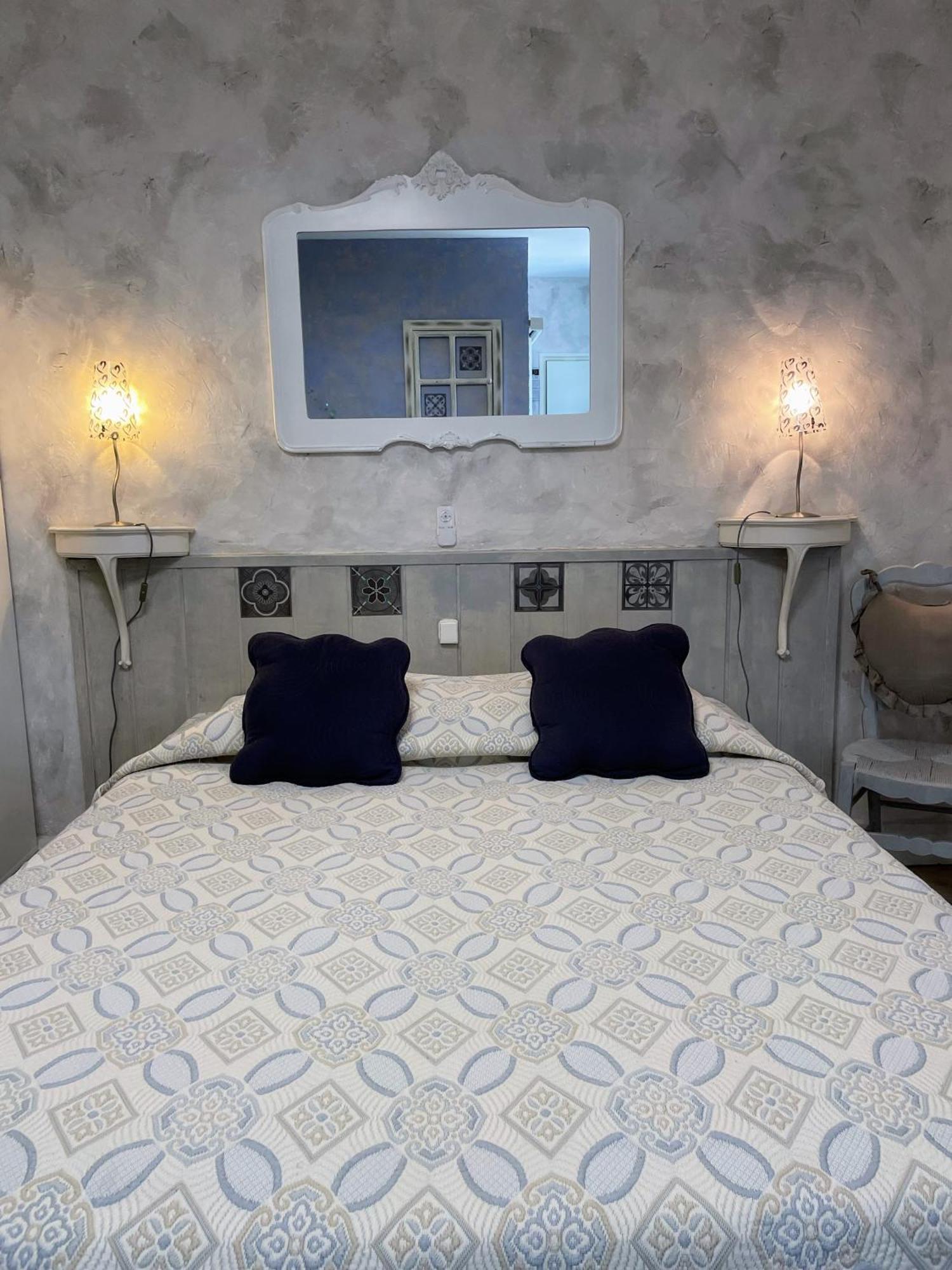 Vallon-Pont-dʼArc Maison Du Manoir מראה חיצוני תמונה